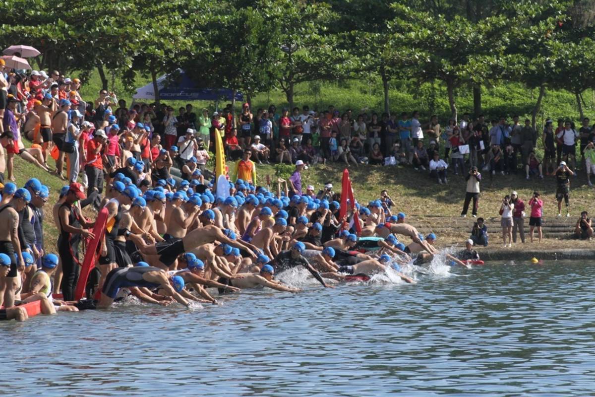 2022臺東超級鐵人三項賽及第5屆臺東活水湖長泳嘉年華，將於10月15、16日在臺東森林公園活水湖登場