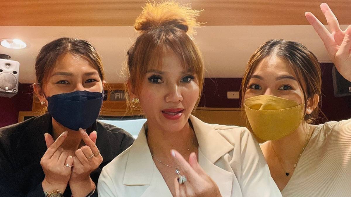 左起 亞鈺_雅婷_玉水 
