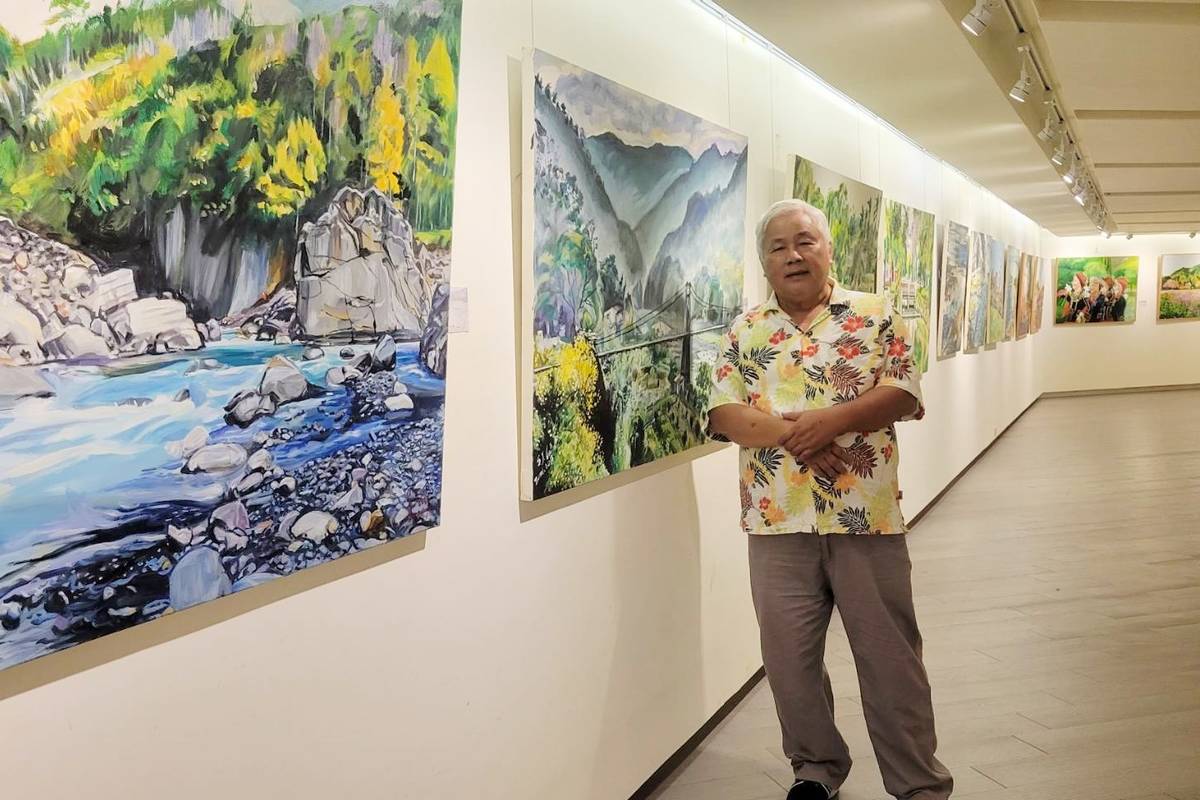 「70，往前走」賴世榮水彩油畫創作展，現於臺東縣文化處藝文中心展出。