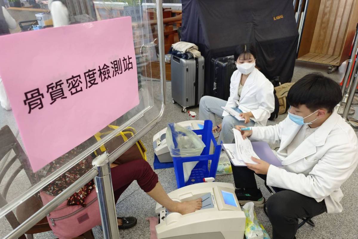 大林慈濟舉既骨質疏鬆衛教講座 提醒日常訓練不能忽視