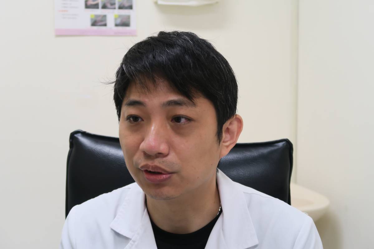 彰化醫院鄭怡君醫師認為家庭因素影響孩子拒學容易被忽略(圖片來源：彰化醫院提供)