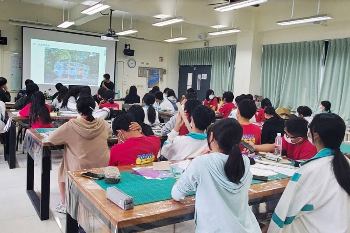 2022南迴藝術季吸引各地遊客朝聖，為讓藝術從臺東縣內各地方萌芽，策展團隊將自4日起規劃辦理6場次「教育推廣工作坊」。