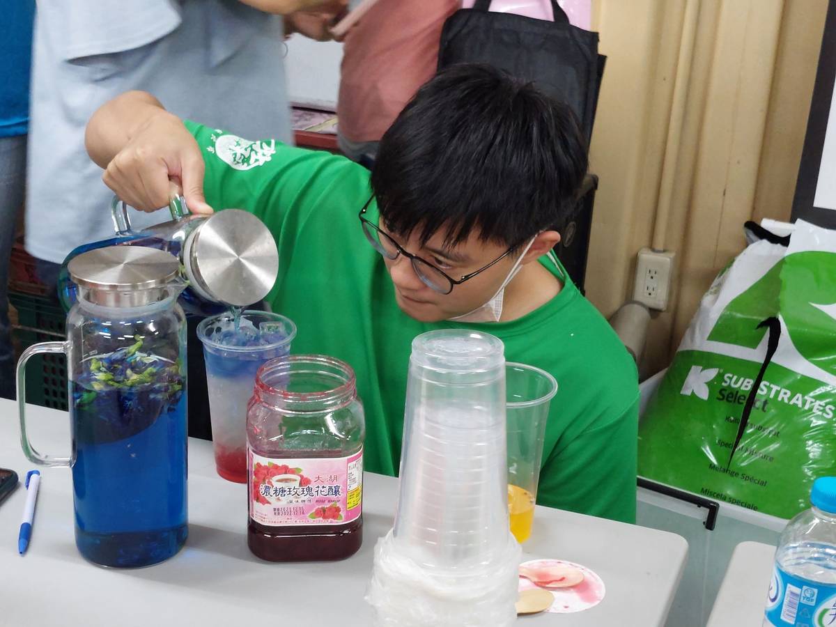 德霖科大農業群設計飲調DIY課程 讓教師了解產業的脈動