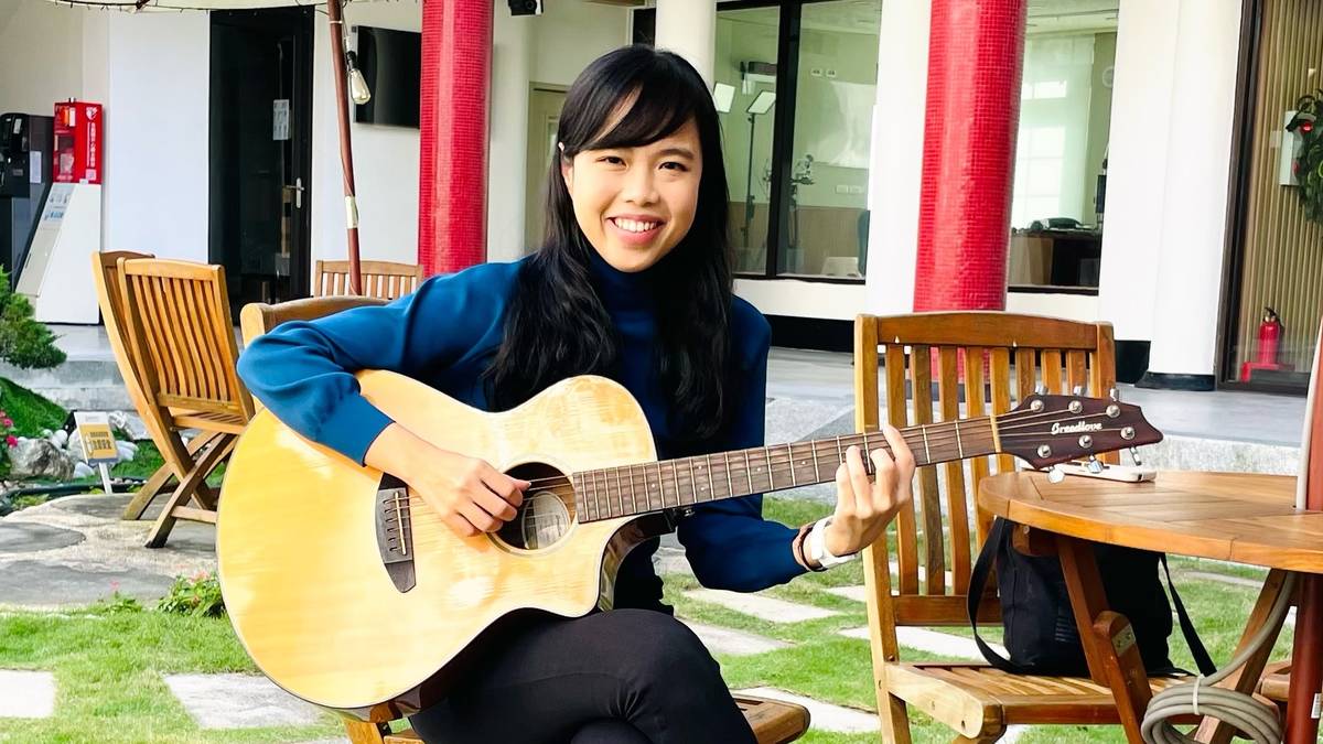 印尼華僑創作歌手 樂夏