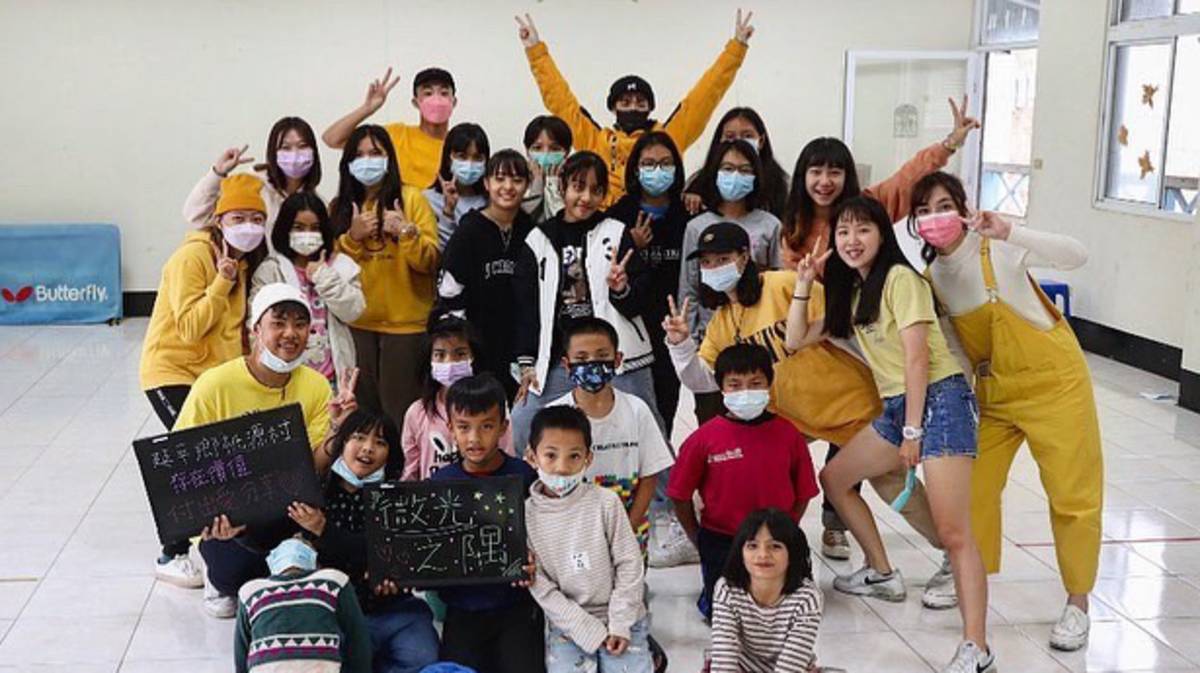 微光之隅 無私付出 溫暖與關懷