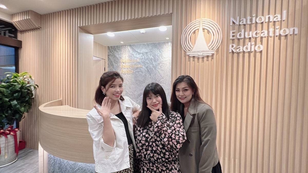 秋香，羿霆，亞鈺
