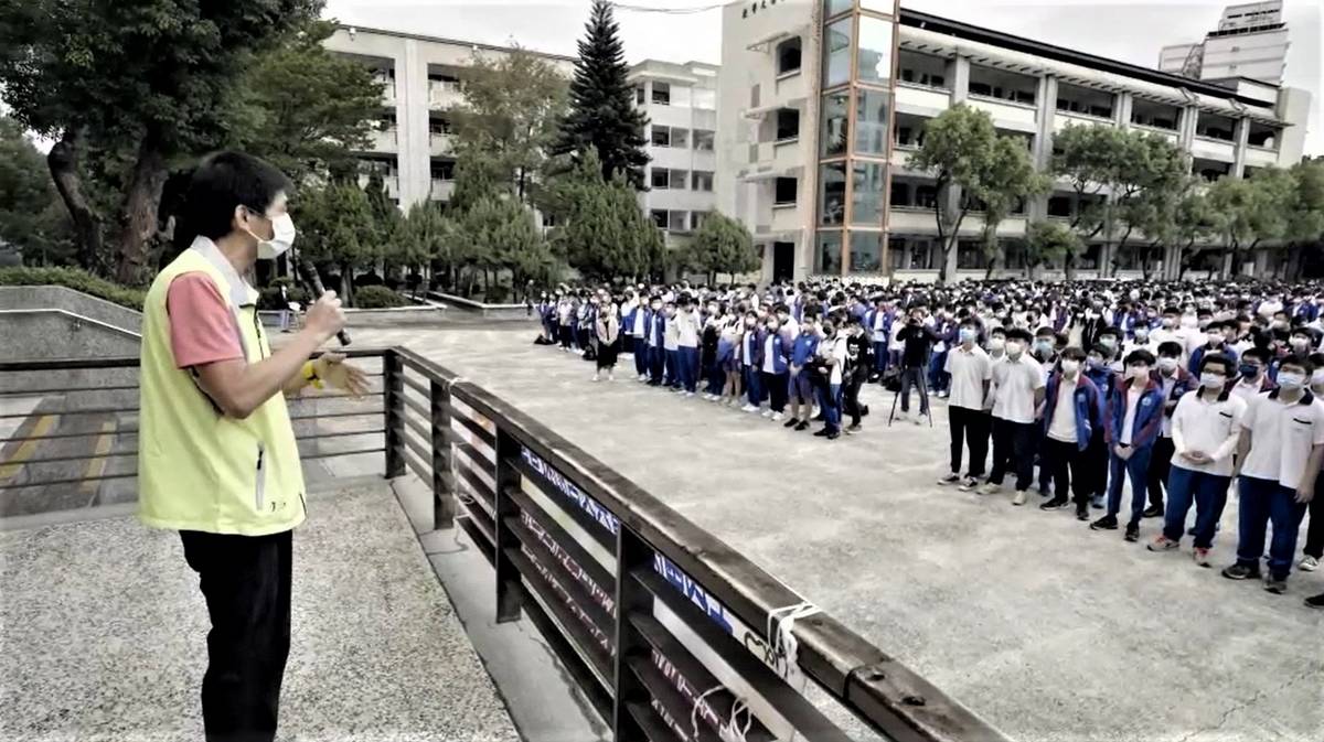 新北高工張智凱朝會宣導校園安全觀念