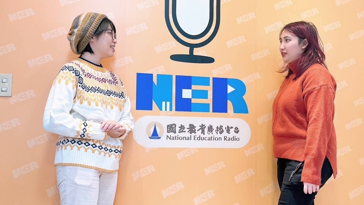 看起來超級像在演戲的我們~