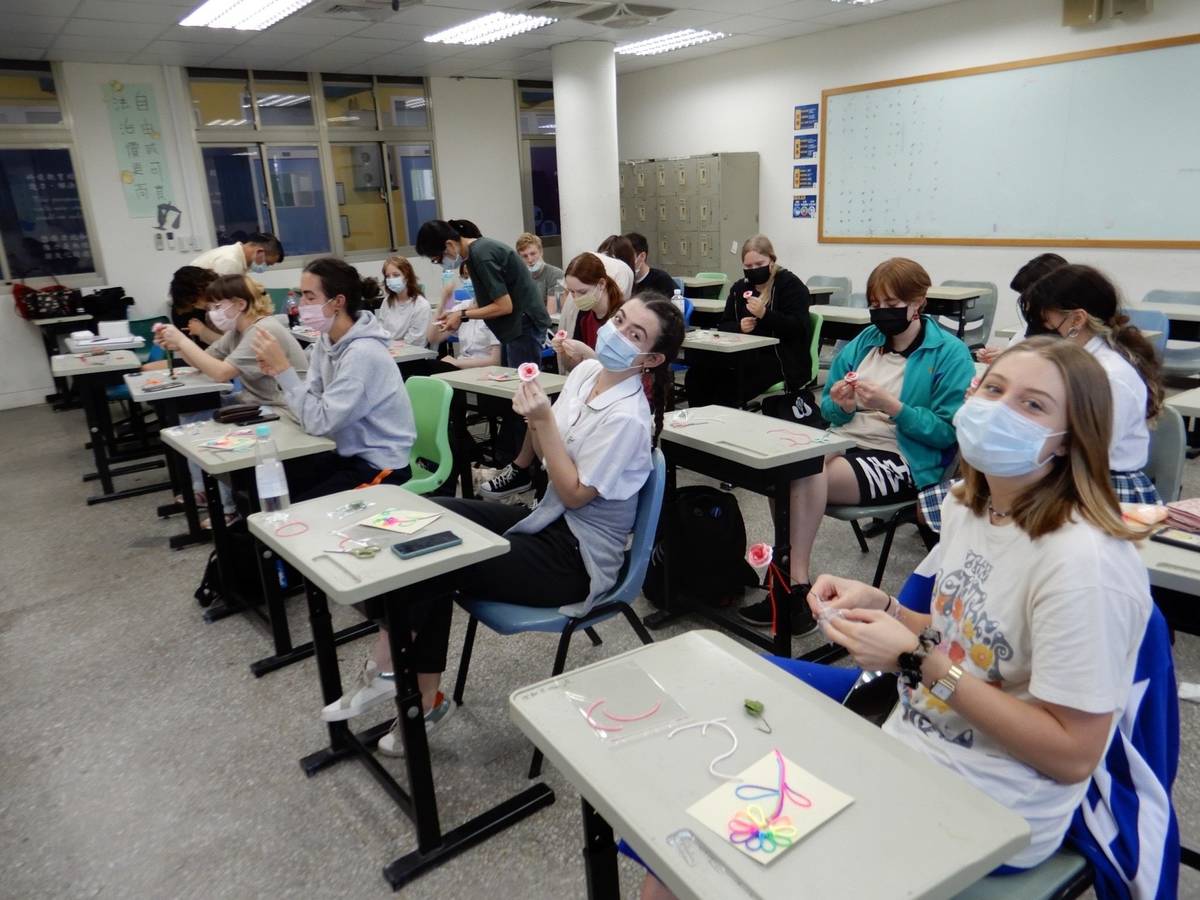 外籍生參加文化體驗課程，瞭解臺灣在地文化與習俗