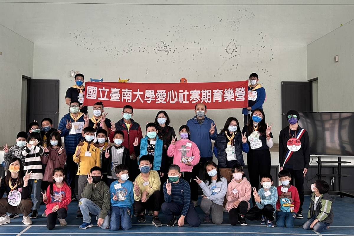 營隊開幕式合影