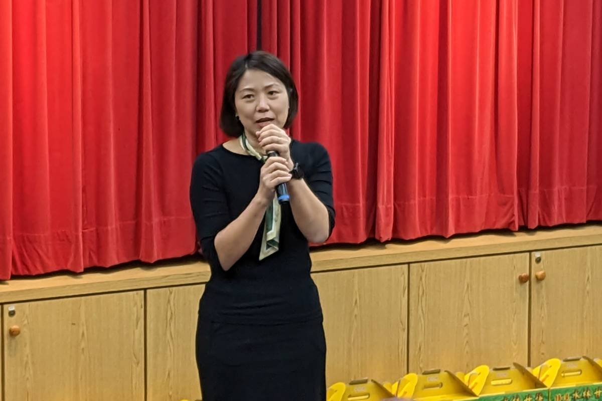 大安高工教師會理事長賴美芬期望透過團購健康地瓜，讓師生都能吃到營養且美味的食物