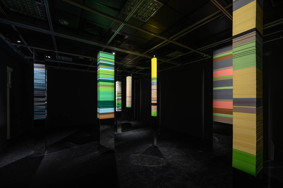 聶永真《假建築》展現立體建築與平面設計的轉化創意