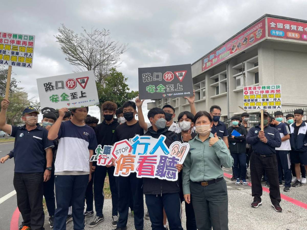 東專辦交安宣導警惕致命內輪差