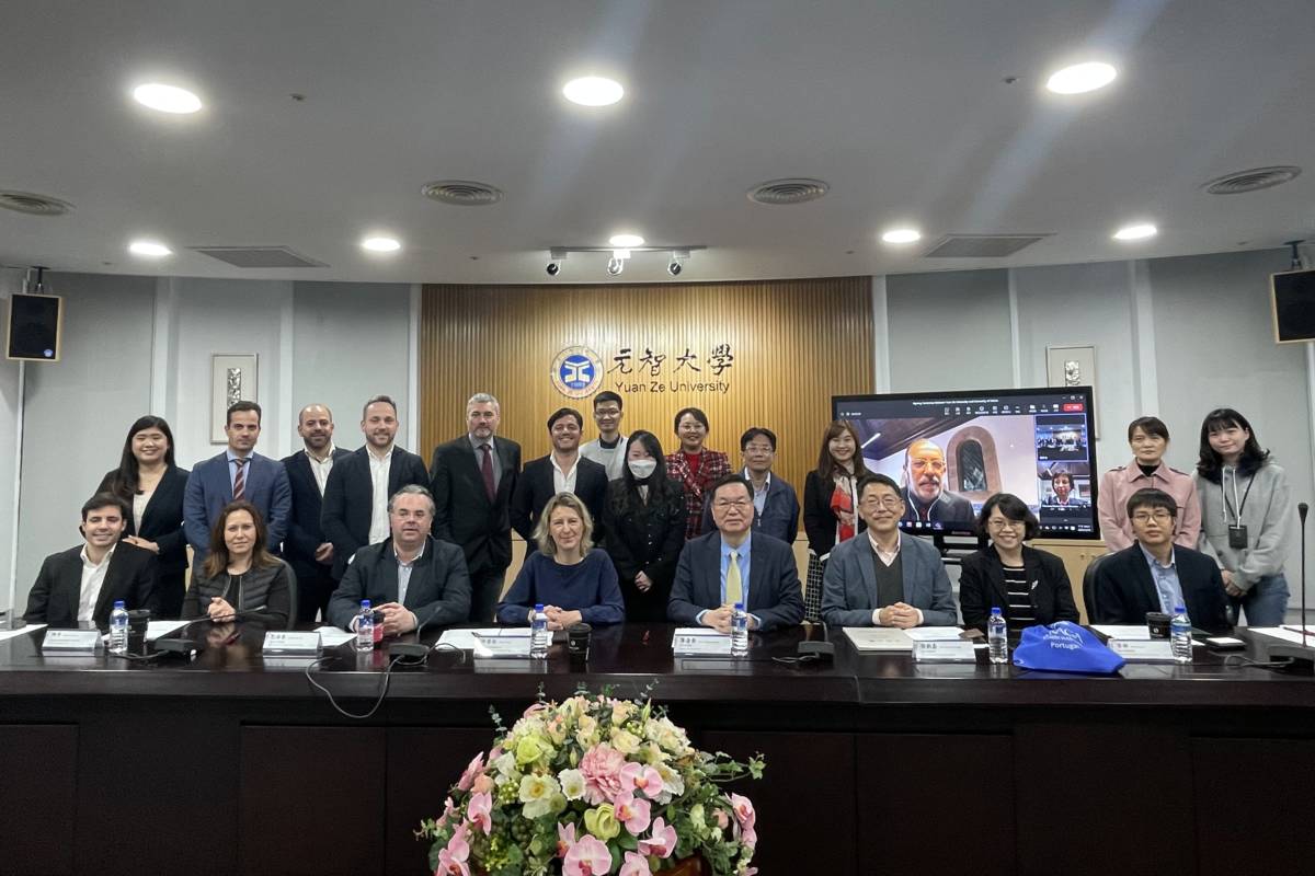 桃市與葡萄牙布拉加市政團隊布拉加市拜會元智大學，與會貴賓合影 (元智提供)