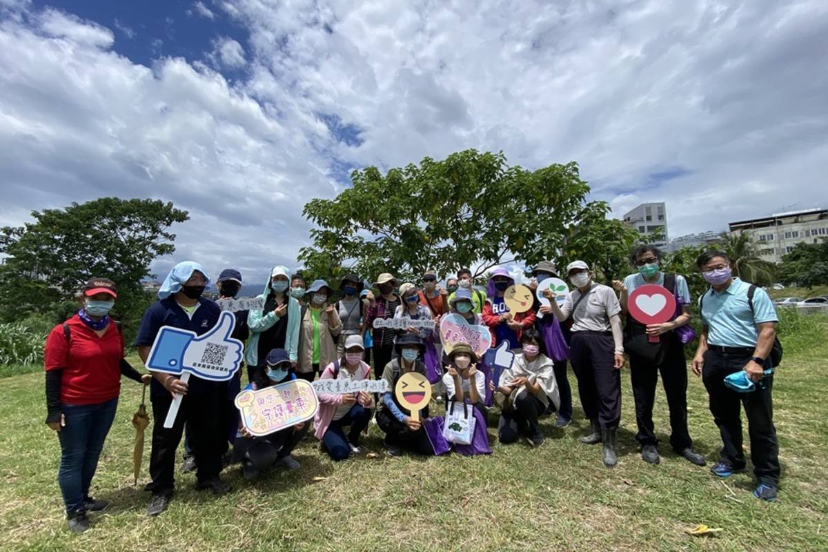 臺東縣環保局攜手教育處辦理學校環境教育人員認證展延研習課程「太平溪人工濕地生態調查工作坊」。