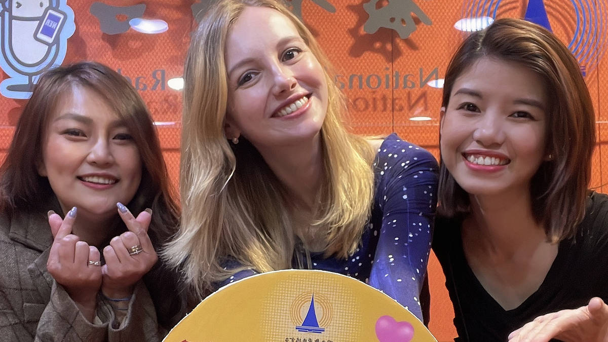 亞鈺、Anna，秋香