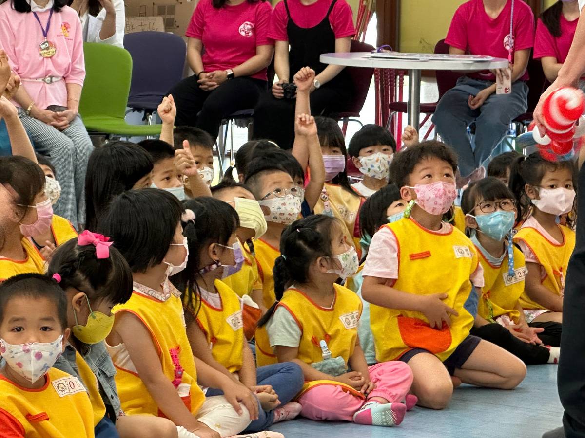 新北市創立幼兒園故事志工團 用好故事讓孩子眼睛散發專注的光芒