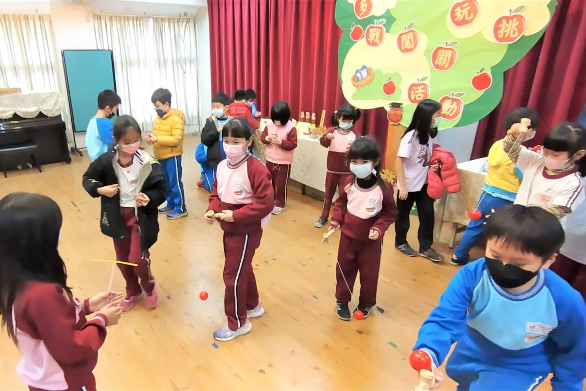 成州國小以多元文化大進擊為主題 學生體驗各國童玩