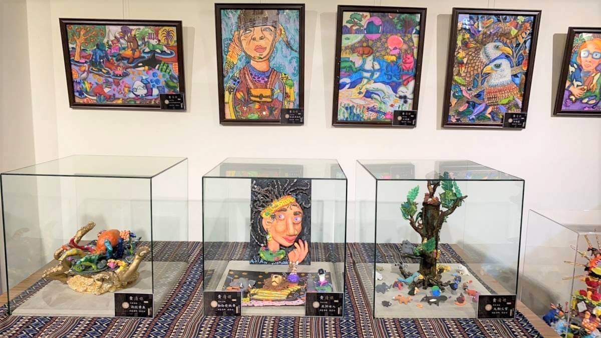 畫展以海洋生物、非洲大草原、可愛動物為主題