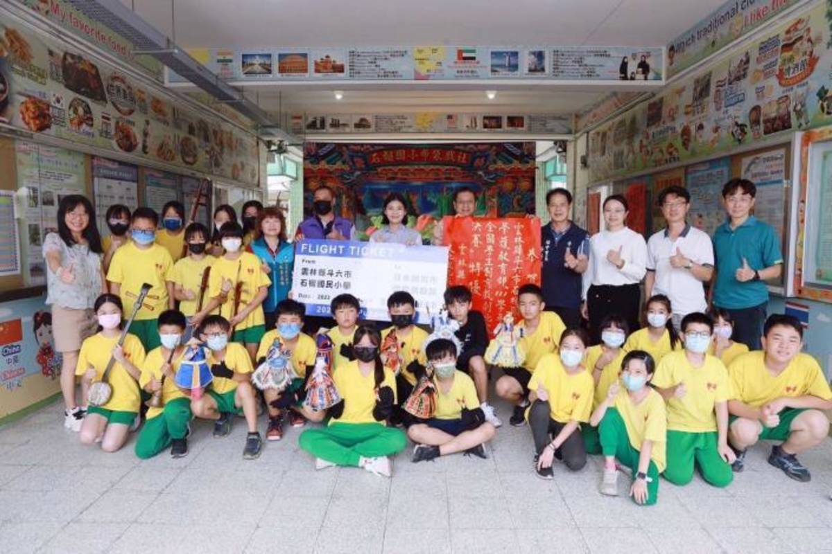 石榴國小以「李哪吒再鬧東海」獲得傳統偶戲類布袋戲組特優（圖源：雲林縣政府）