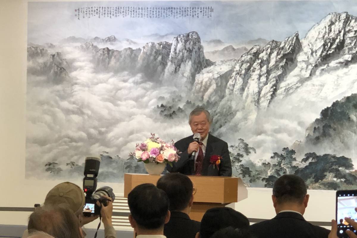 蘇峯男教授在畫作中忠實地描繪出對大自然的觀察與感悟