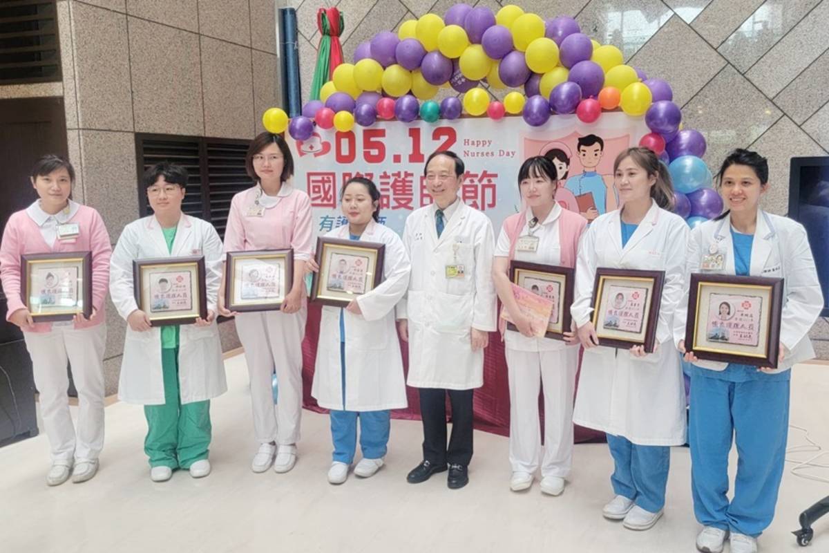 臺東馬偕醫院睽違3年再度辦理護師節表揚活動，共表揚7位優良護理師。