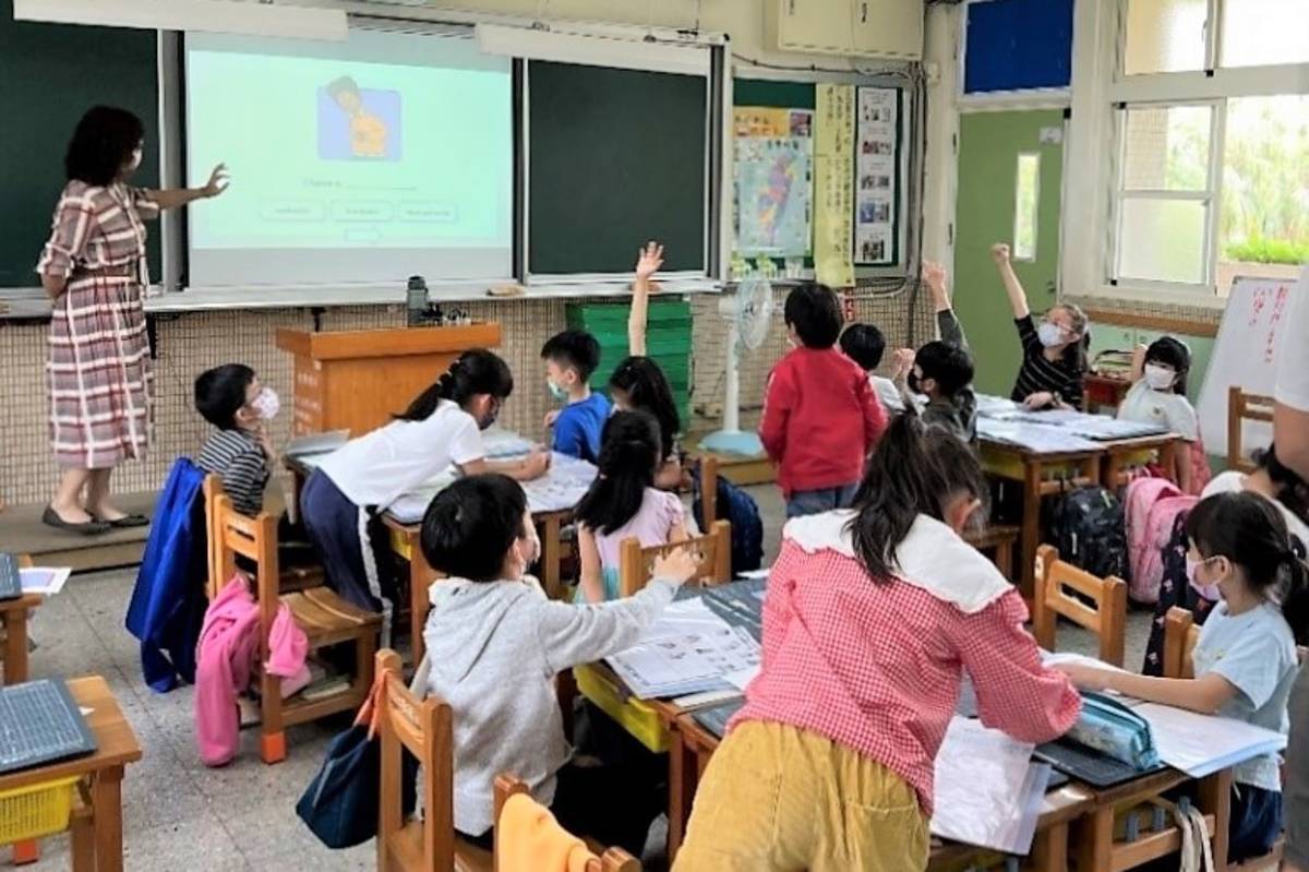 大橋國小外師策略聯盟Co-teaching教學活動