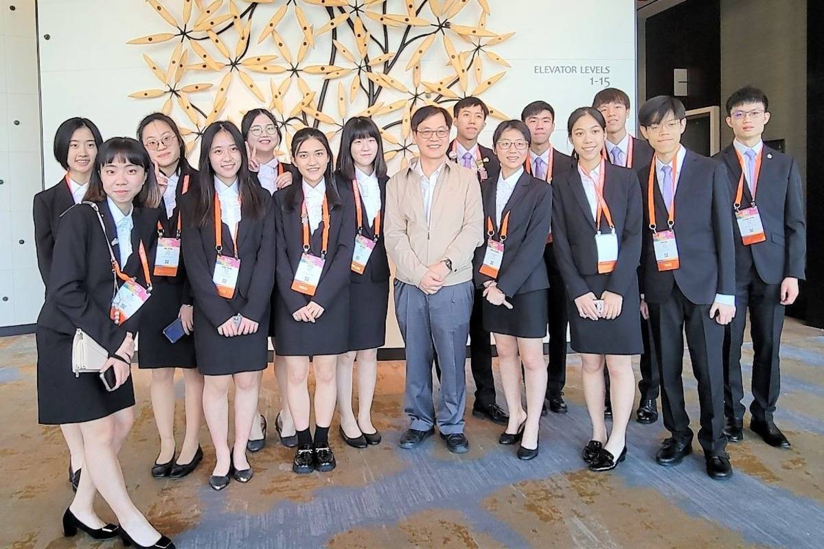 我國代表團在2023年美國Regeneron國際科技展覽會上表現優異，榮獲7個獎項