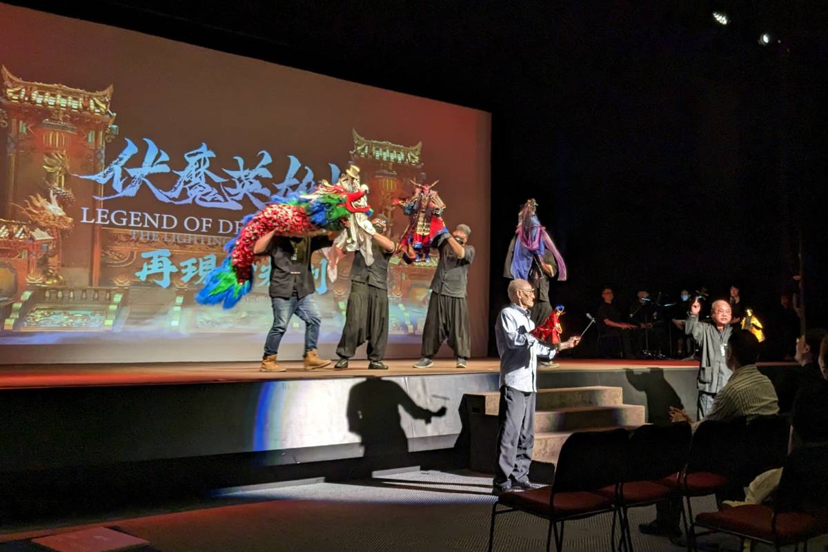 新勝景掌中劇團集結北中南老中青三代演師演出《伏魔英雄帖之再現白光劍》