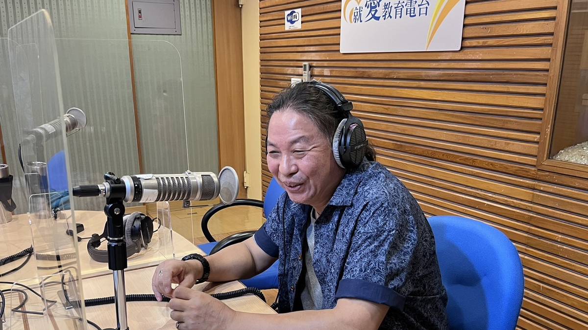 來賓朱曙明老師