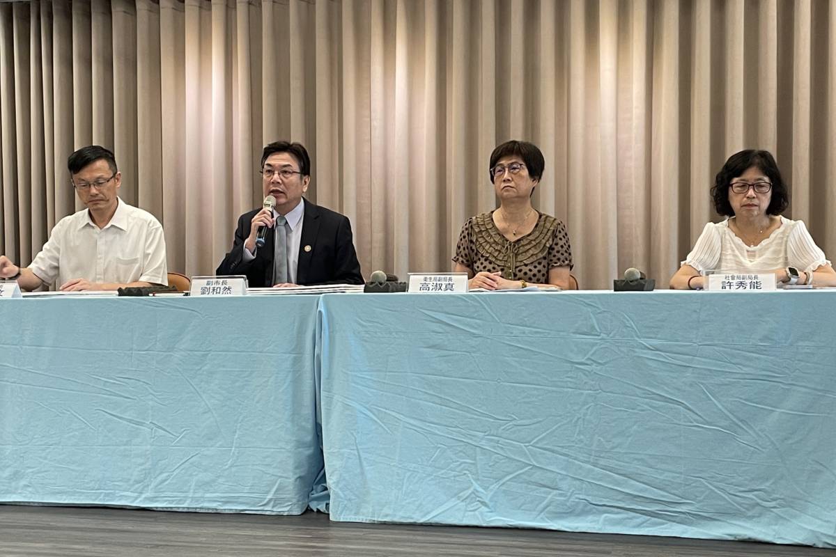 1120611私幼記者會照片