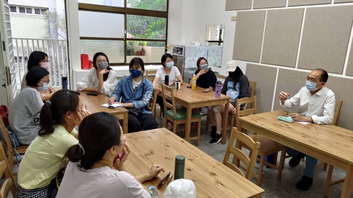 福智文教基金會信中非營利幼兒園透過親師互動開展關愛教育課程