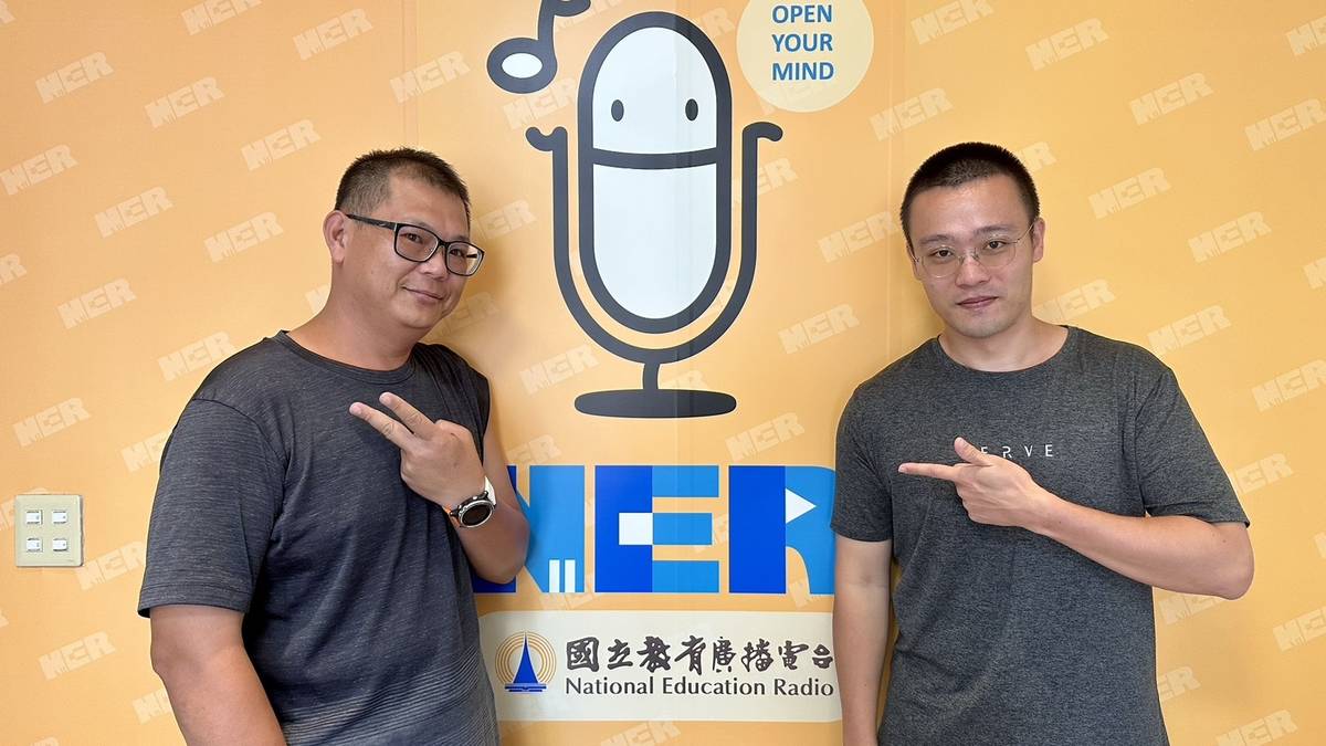 嶼食有限公司執行長 陳長奕(右)