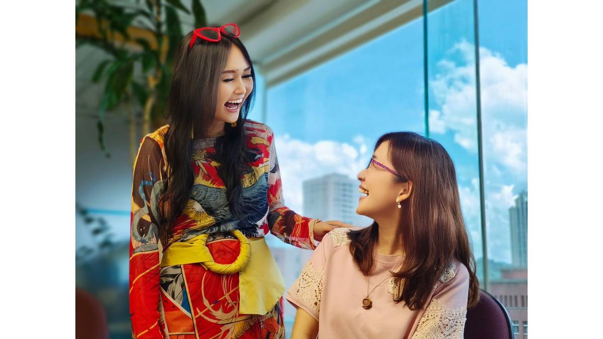 李靜宜與同窗摯友李宜紋的繽紛與溫柔之約 