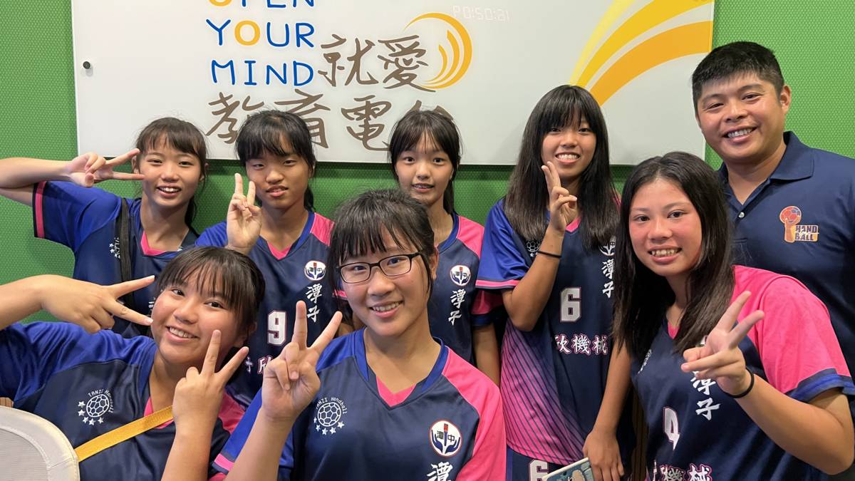 潭子國中女子手球隊