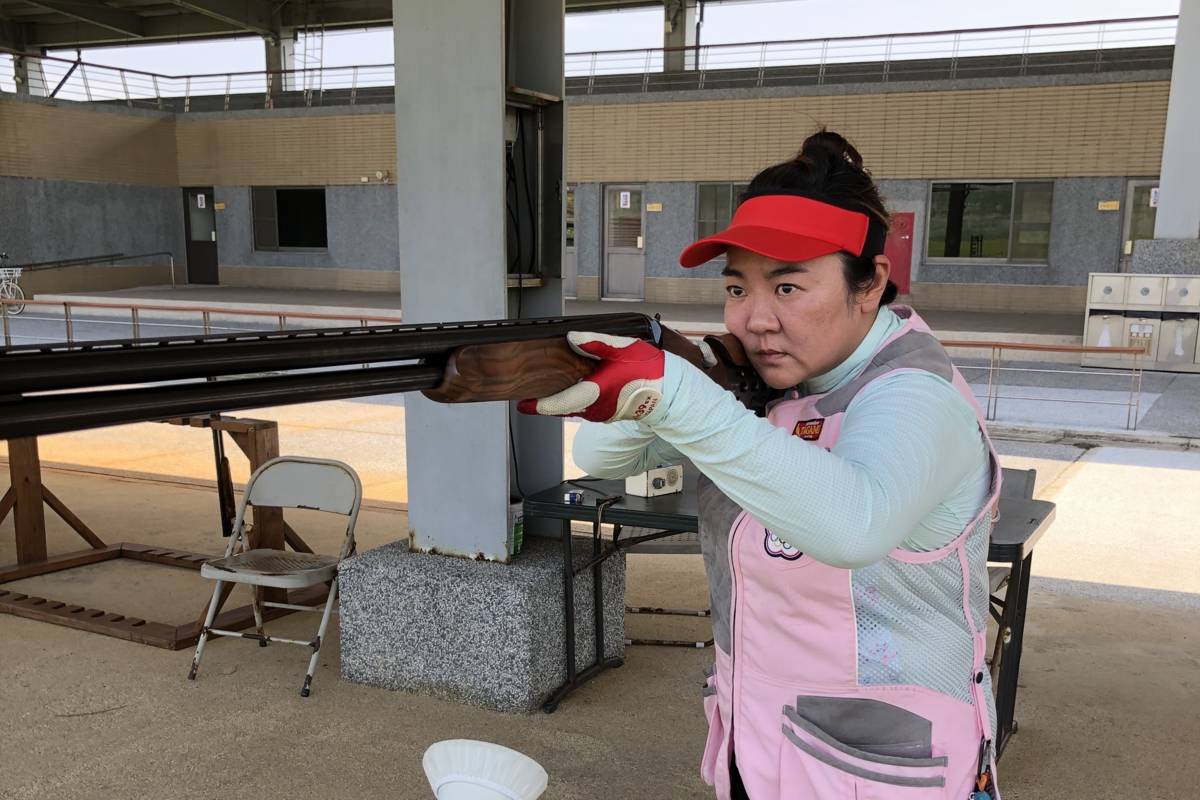 擁有4屆奧運參賽資歷，我國女子不定向飛靶項目及目前世界排名第8名林怡君選手於公西靶場備戰情形。