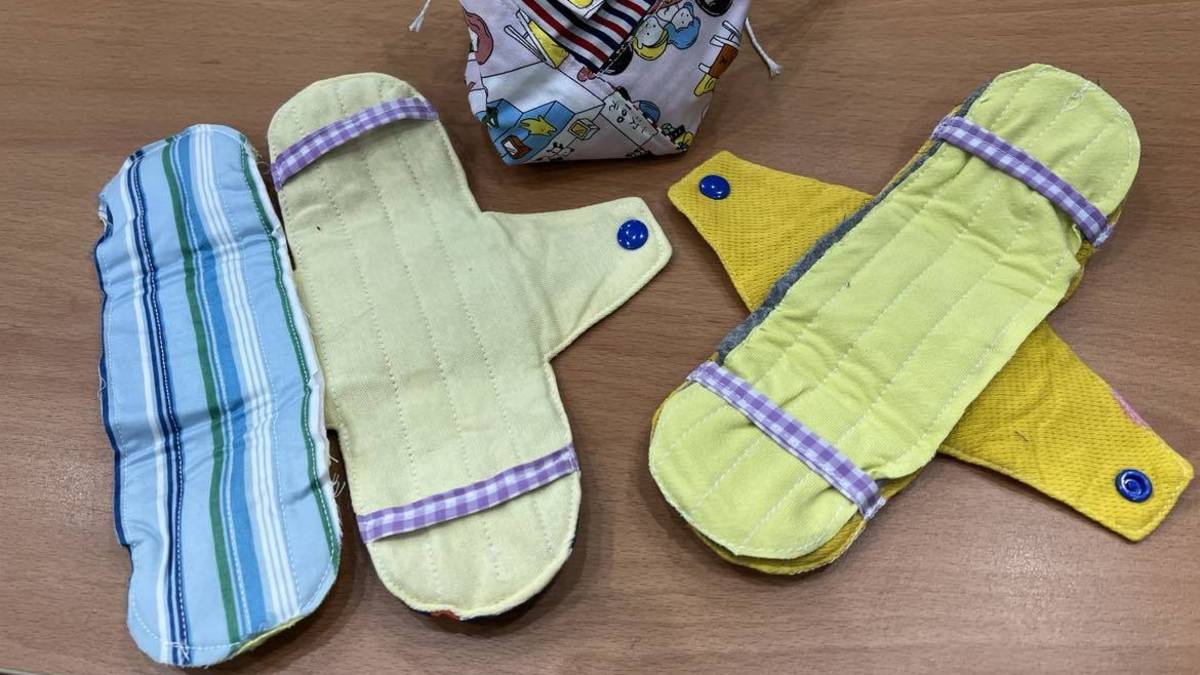 阿嬤們為非洲女孩縫製的布製衛生棉