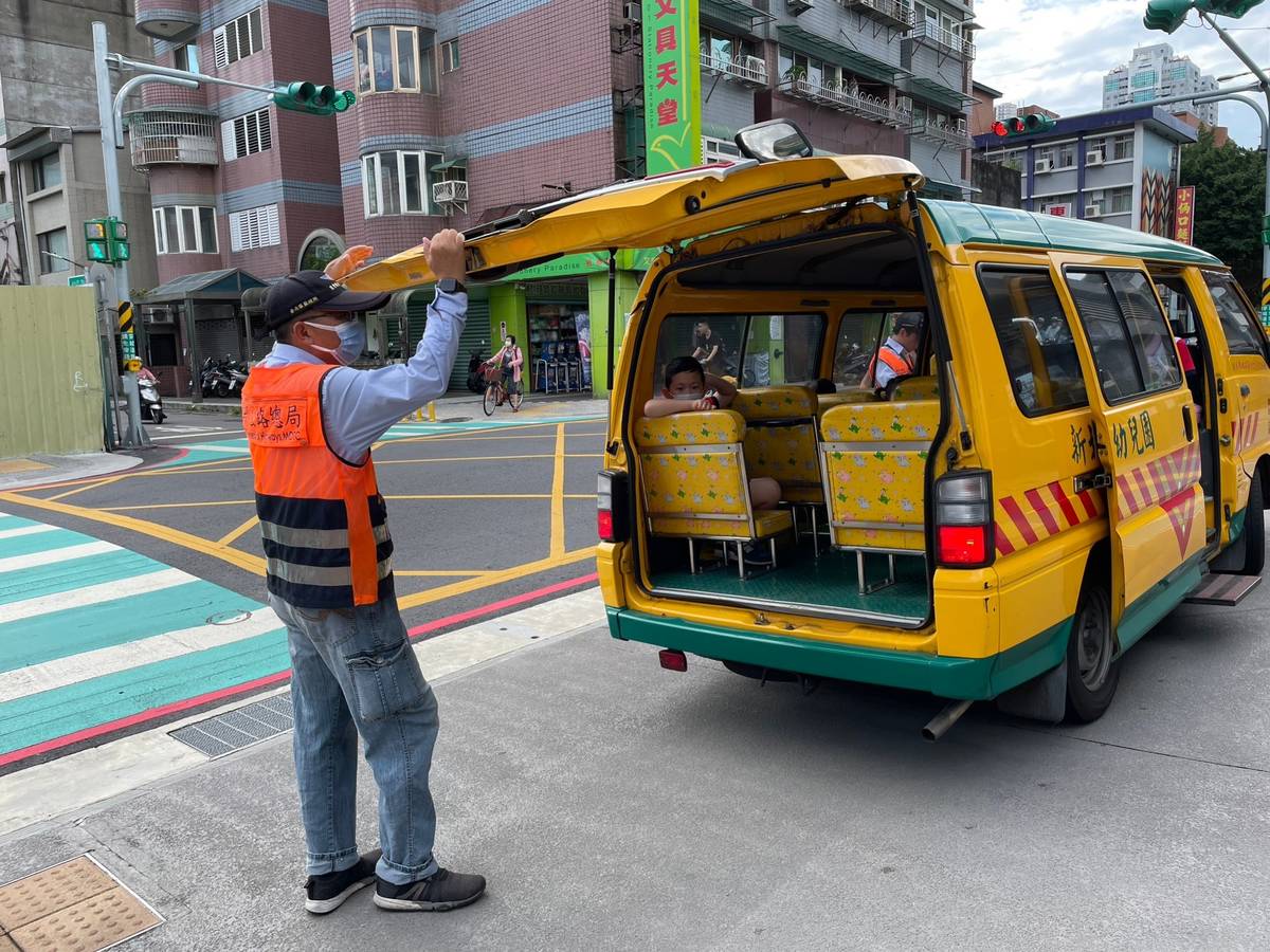 幼童專用車擴大聯合稽查1.jpg