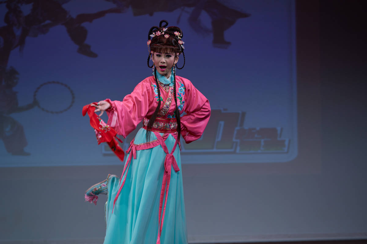 薪傳歌仔戲劇團《紅線傳情》由王台玲飾演紅娘