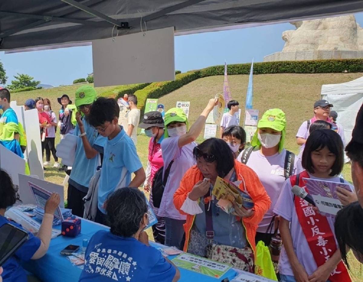 反毒領航員參與縣市設攤宣導活動