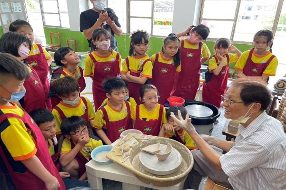臺中國小戶教育育住來臺中砌陶