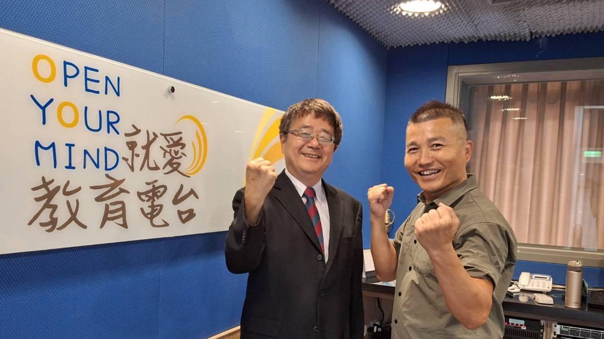 中興大學詹富智校長與常罡合影