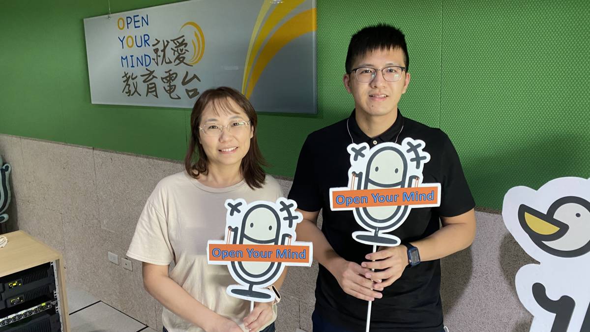 語言治療師會以許多教具來評估兒童的發展進度規劃訓練方向
