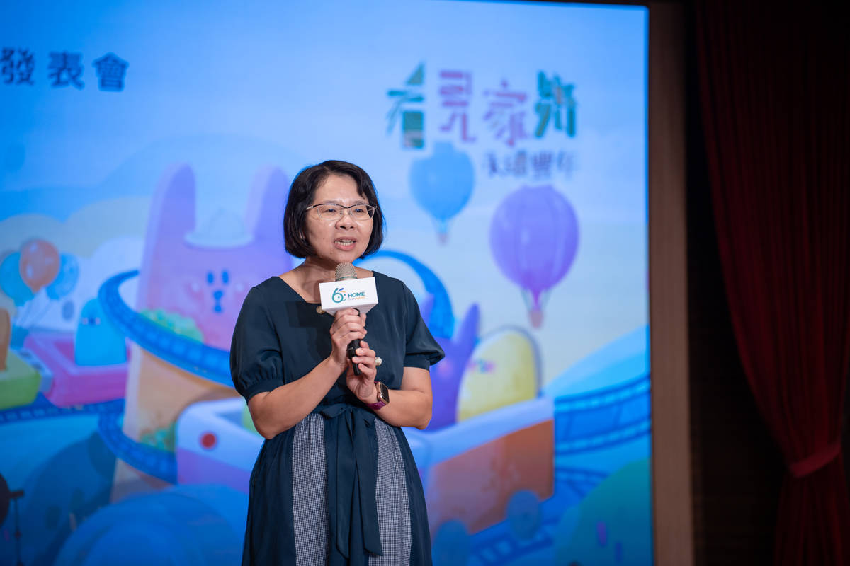 教育部資訊及科技司高級管理師許雅芬表示，看見家鄉的影片將放置因材網，讓親師生善加利用