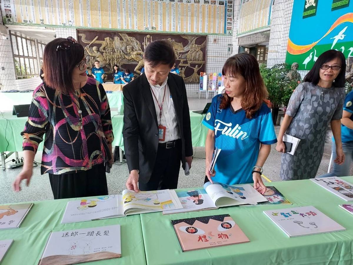 北市學生設計創意書籤，將品德教育融入日常、貼近生活6.jpg