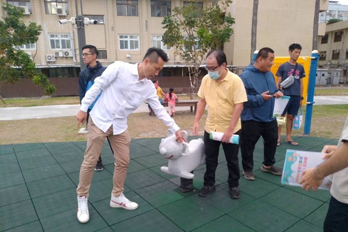 臺東縣社會處辦理兒童遊戲場安全管理人員訓練。