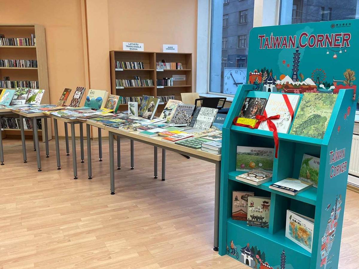 國家圖書館於拉脫維亞里加市立圖書館設置Taiwan Corner，深化國際交流
