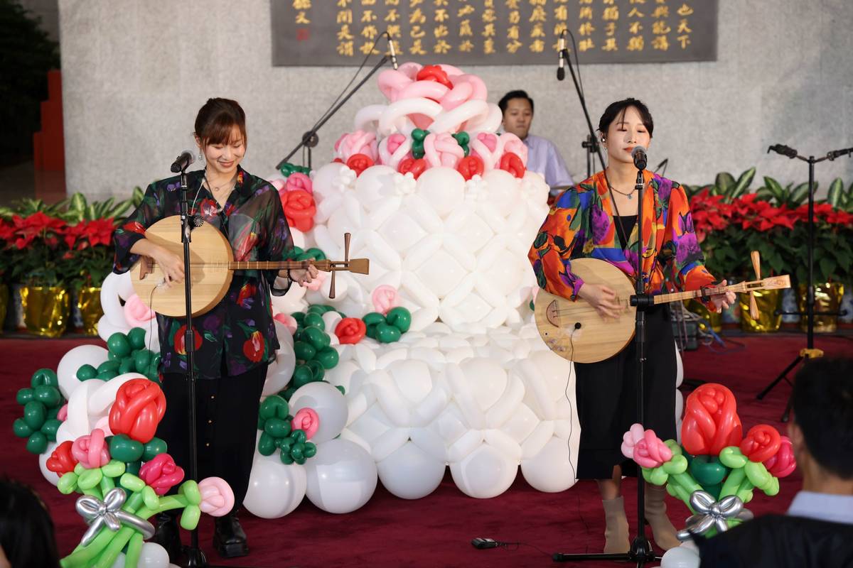 雙生仔Twinkle帶來〈愛的宇宙〉演唱會