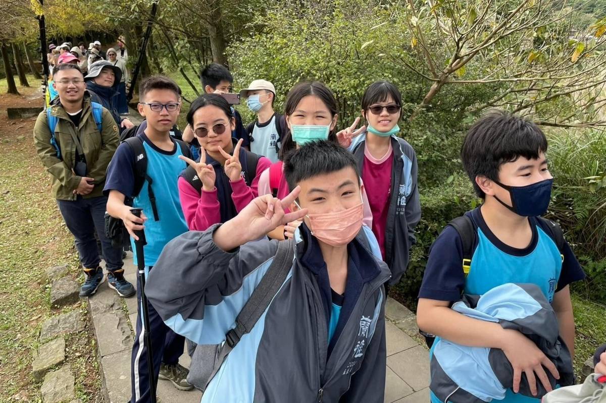 蘭雅國中師生走進山林，體驗大自然的美妙