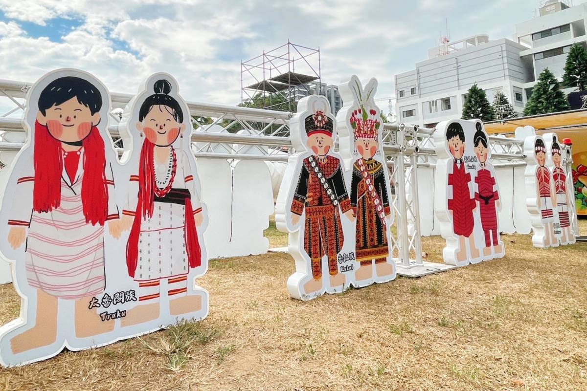 南市圖耶誕點燈 點綴濃濃原民味
